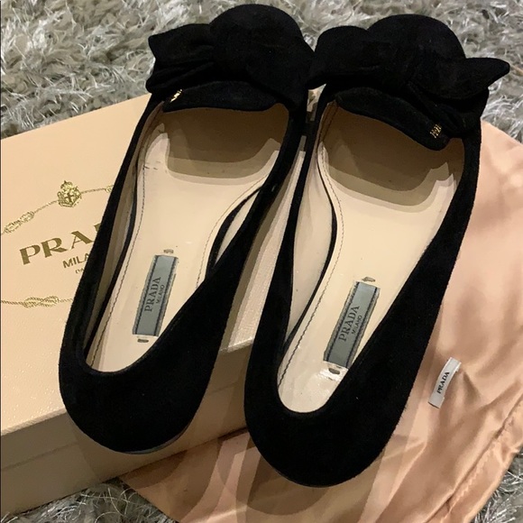 PRADA flats - Stunning black suede - Picture 4 of 7